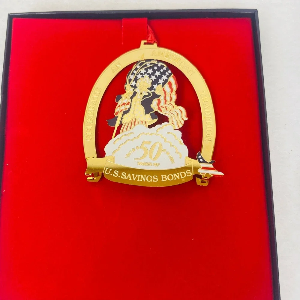 Treasury Historical Association US Savings Bonds 50th Anniversary Ornament Boxed